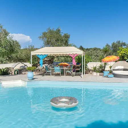 Villa Paco's Luxury 32