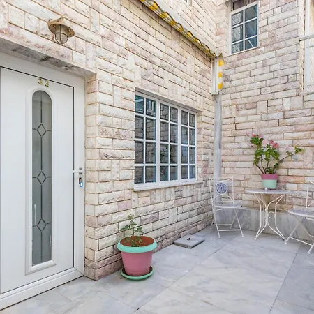 Paco's Luxury 32 Oziás